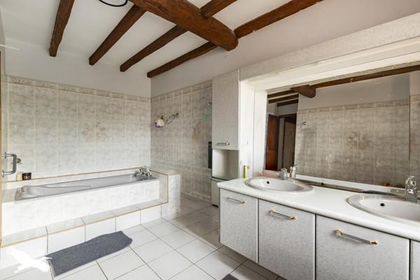 Maison à vendre |  Bonnac |  6 pièces | 177 m²