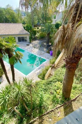 Maison à vendre 9 pièces de 448 m²