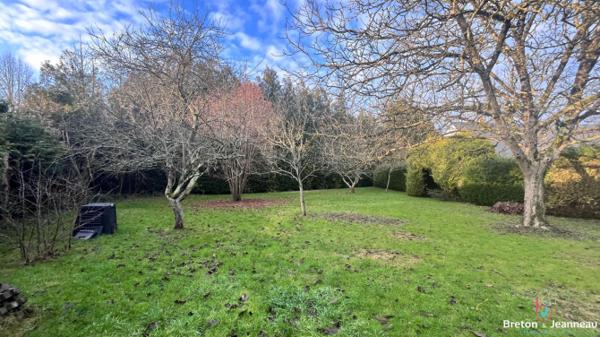 Terrain constructible à Saint Berthevin