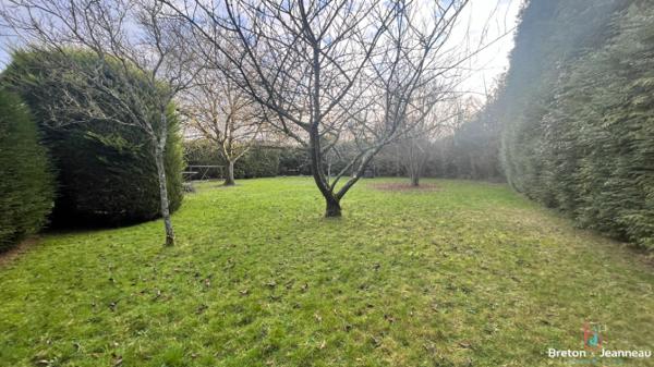 Terrain constructible à Saint Berthevin