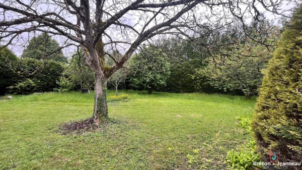 Terrain constructible à Saint Berthevin