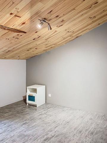 A LOUER - Maison meublée sur la commune de RIVES D'AUTISE (OULMES)