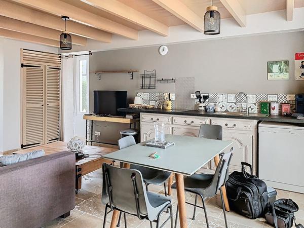 A LOUER - Maison meublée sur la commune de RIVES D'AUTISE (OULMES)