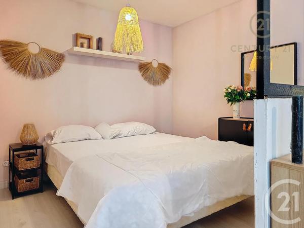 Appartement F1 à vendre  1 pièce - 32,84 m 2   TORCY  - 77