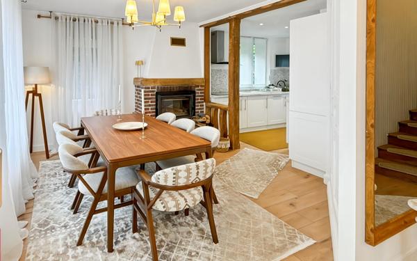 Maison à vendre    5 pièces •  Bernay