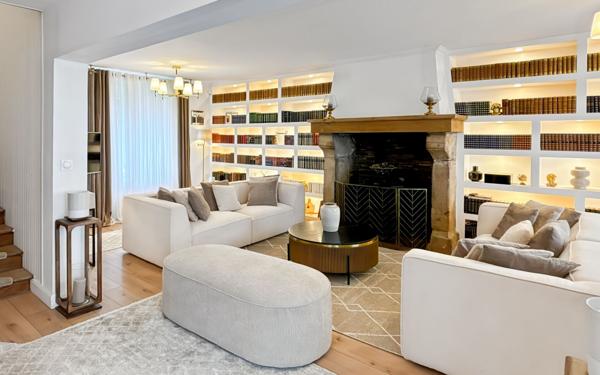 Maison à vendre    5 pièces •  Bernay