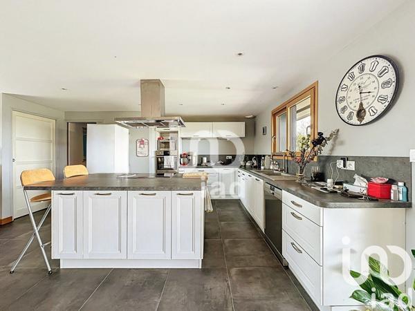Maison à vendre 5 pièces 164 m² Arbusigny