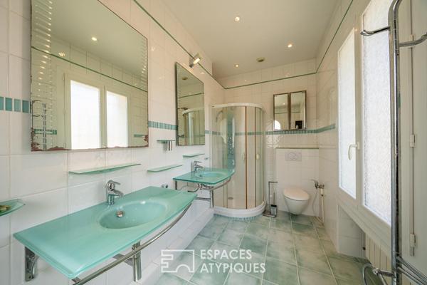 Villa bourgeoise Art Déco de 1920 avec piscine en coeur de ville
