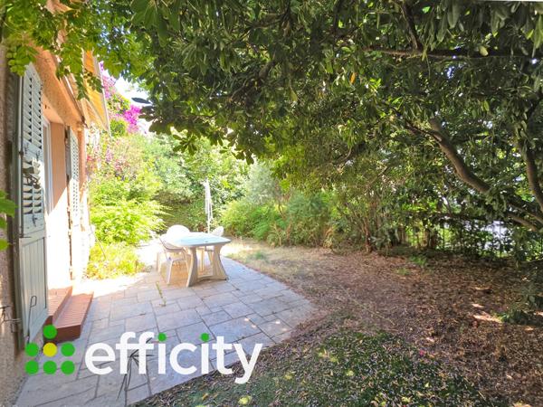 Maison
         8 pièces
        - 192 m² Bien prestige 934 000 € *