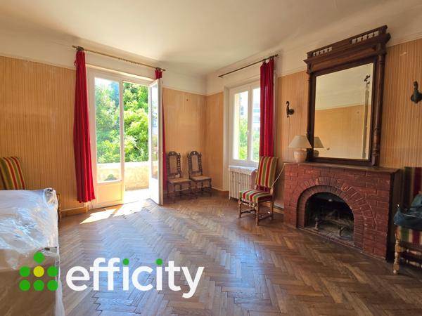 Maison
         8 pièces
        - 192 m² Bien prestige 934 000 € *