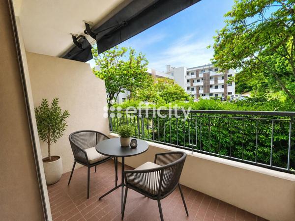 Appartement
         1 pièce
        - 30 m² Exclusivité 179 000 € *