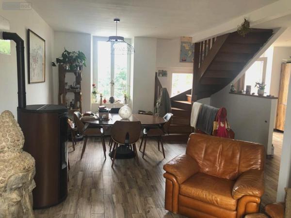 Maison à vendre à Pléneuf-Val-André dans les Côtes-d'Armor (22370), ref : 025/2507   
PLENEUF VAL ANDRE - Centre Bourg