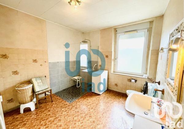 Maison 8 pièces de 190 m² à Charleville-Mézières (08000)