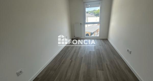 Location Appartement 4 pièces 75.43 m² - Provins 77160