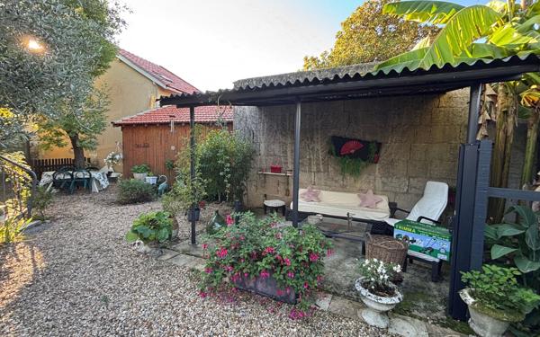 Immeuble à vendre    6 pièces •  Bergerac