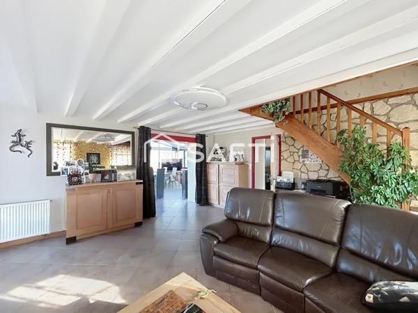 Longère avec piscine à Tollevast