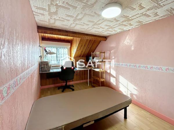 Longère avec piscine à Tollevast