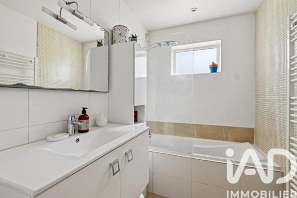 Appartement à vendre 3 pièces 63 m² Asnières-sur-Seine