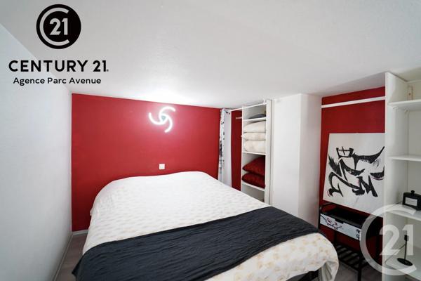 Appartement F2 à vendre  2 pièces - 26,16 m 2   BUSSY ST GEORGES  - 77