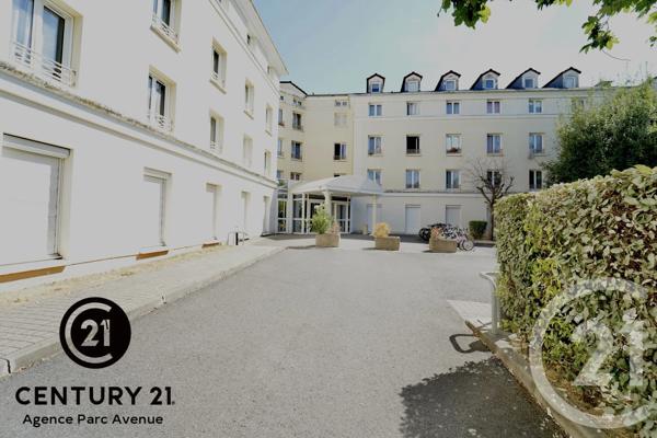 Appartement F2 à vendre  2 pièces - 26,16 m 2   BUSSY ST GEORGES  - 77