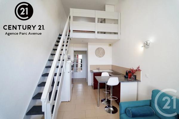 Appartement F2 à vendre  2 pièces - 26,16 m 2   BUSSY ST GEORGES  - 77