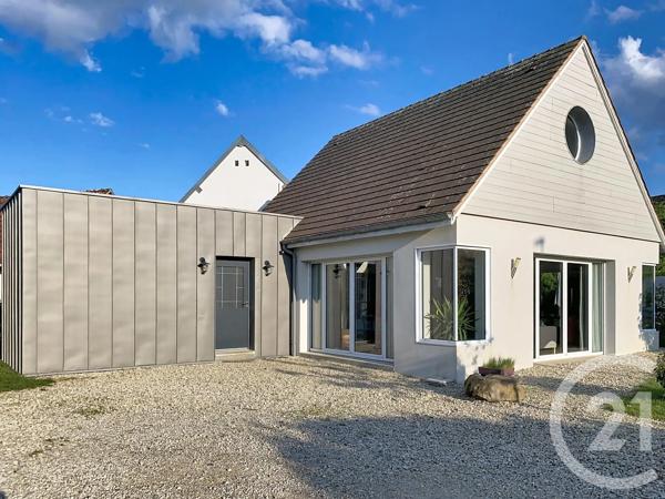 Maison à vendre  8 pièces - 213,50 m 2   CHARTRES  - 28
