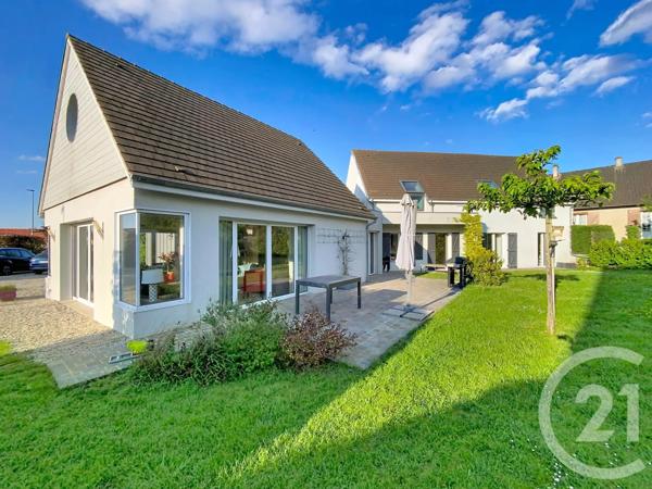 Maison à vendre  8 pièces - 213,50 m 2   CHARTRES  - 28