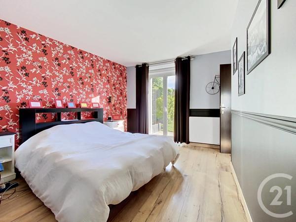 Maison à vendre  8 pièces - 213,50 m 2   CHARTRES  - 28