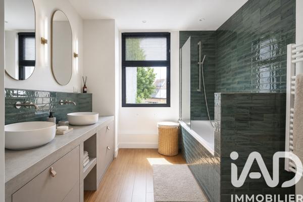 Maison à vendre 5 pièces 140 m² Bagnolet