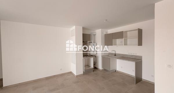 Location Appartement 3 pièces 69.65 m² - Morières-lès-avignon 84310