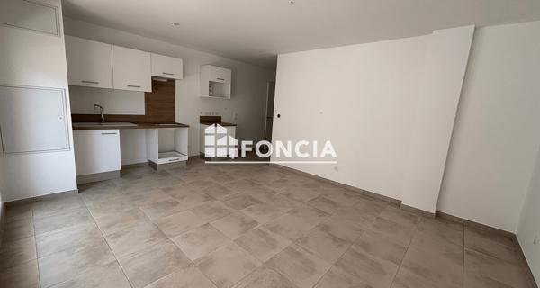 Location Appartement 3 pièces 63.39 m² - Morières-lès-avignon 84310