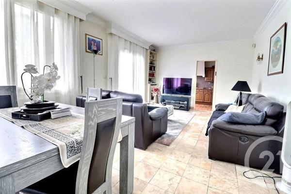 Maison à vendre  6 pièces - 239 m 2   ROMAINVILLE  - 93