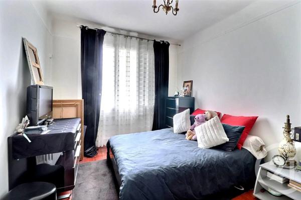 Maison à vendre  6 pièces - 239 m 2   ROMAINVILLE  - 93
