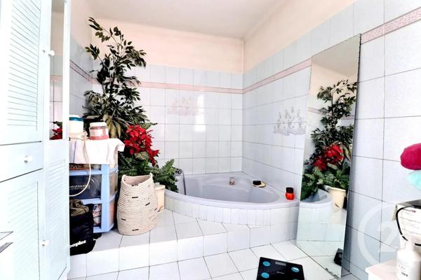 Maison à vendre  6 pièces - 239 m 2   ROMAINVILLE  - 93