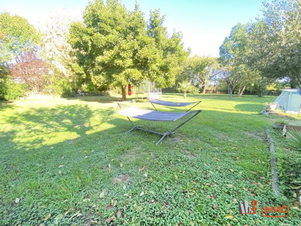 Exclusivité – Charmante maison mitoyenne de 157 m² avec grand terrain à Vaulx-Milieu