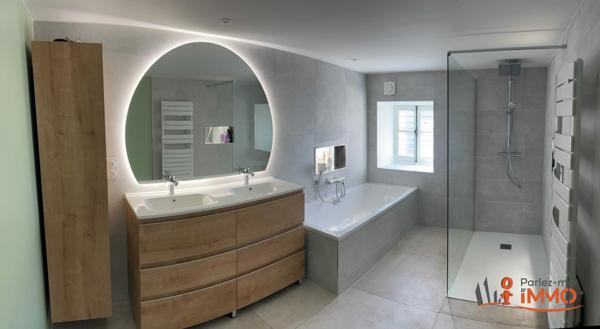 Exclusivité – Charmante maison mitoyenne de 157 m² avec grand terrain à Vaulx-Milieu
