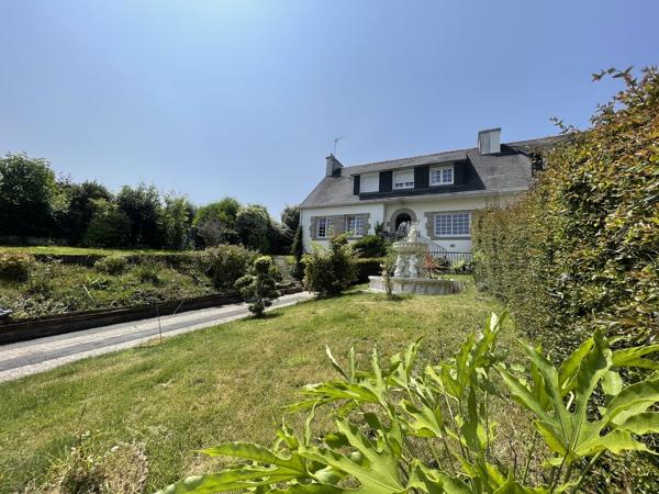 Quimper Calme & Proximité Centre-Ville pour Maison Familiale avec Jardin et Vie de Plain-Pied.