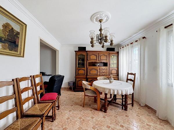 Maison familiale 5 pièces - 3 chambres - terrain de 149m2  - Fresne 15 MINUTES  RER ANTONY CROIX DE BERNY