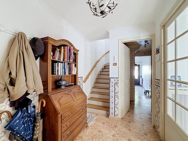 Maison familiale 5 pièces - 3 chambres - terrain de 149m2  - Fresne 15 MINUTES  RER ANTONY CROIX DE BERNY