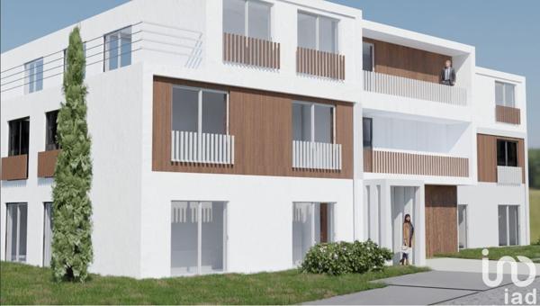 Appartement 3 pièces de 57 m² à Saint-André-le-Gaz (38490)