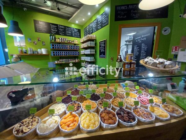 Fonds De Commerce - 30 m²