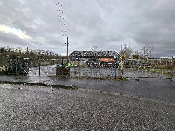 Vente Local commercial 5500 m2 à Ribemont
