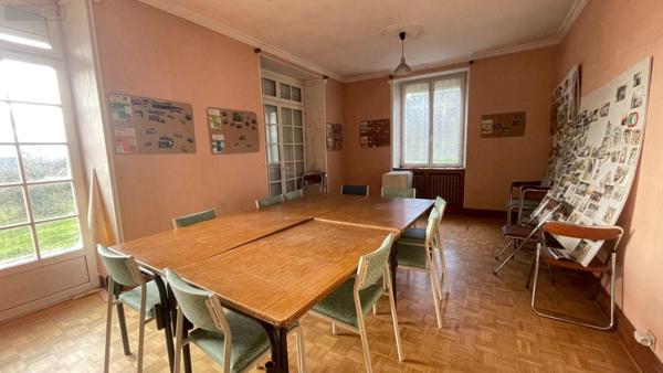 Maison à restaurer à vendre à Carhaix-Plouguer dans le Finistère (29270), ref : C222