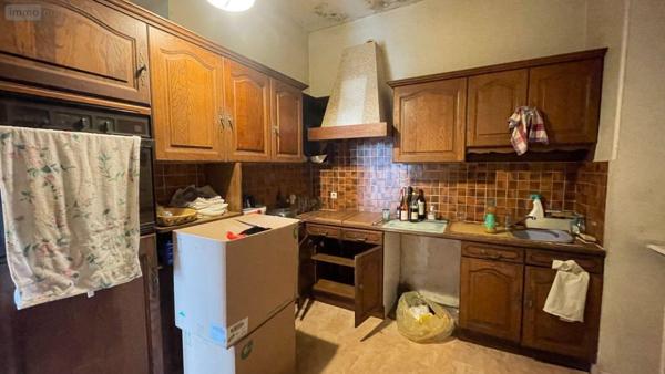 Maison à restaurer à vendre à Carhaix-Plouguer dans le Finistère (29270), ref : C222