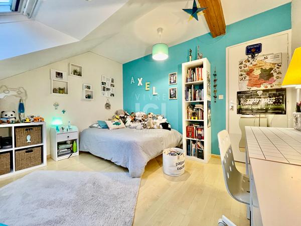 MAISON 150 M² - 5 CHAMBRES - 1200 m² JARDIN - PISCINE - MENARDAIS