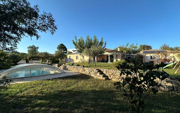 Maison à vendre    7 pièces •  Montréal