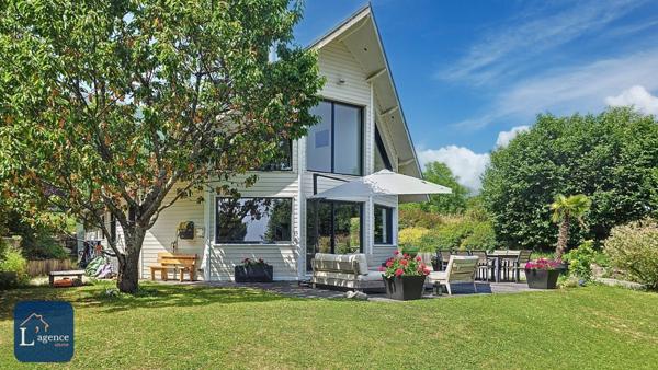 Villa individuelle T6 230 m2 Beaux Volumes Moderne en Fond d'Impasse Calme Absolu