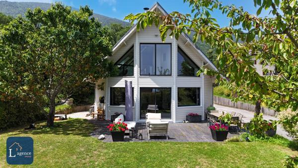 Villa individuelle T6 230 m2 Beaux Volumes Moderne en Fond d'Impasse Calme Absolu