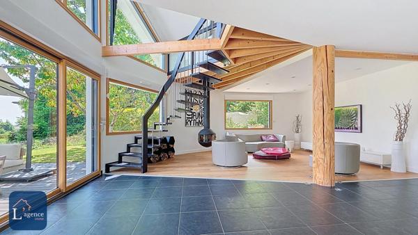 Villa individuelle T6 230 m2 Beaux Volumes Moderne en Fond d'Impasse Calme Absolu