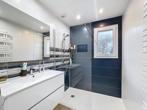 Maison à Dinan, 22100 - 6 pièces 126m²